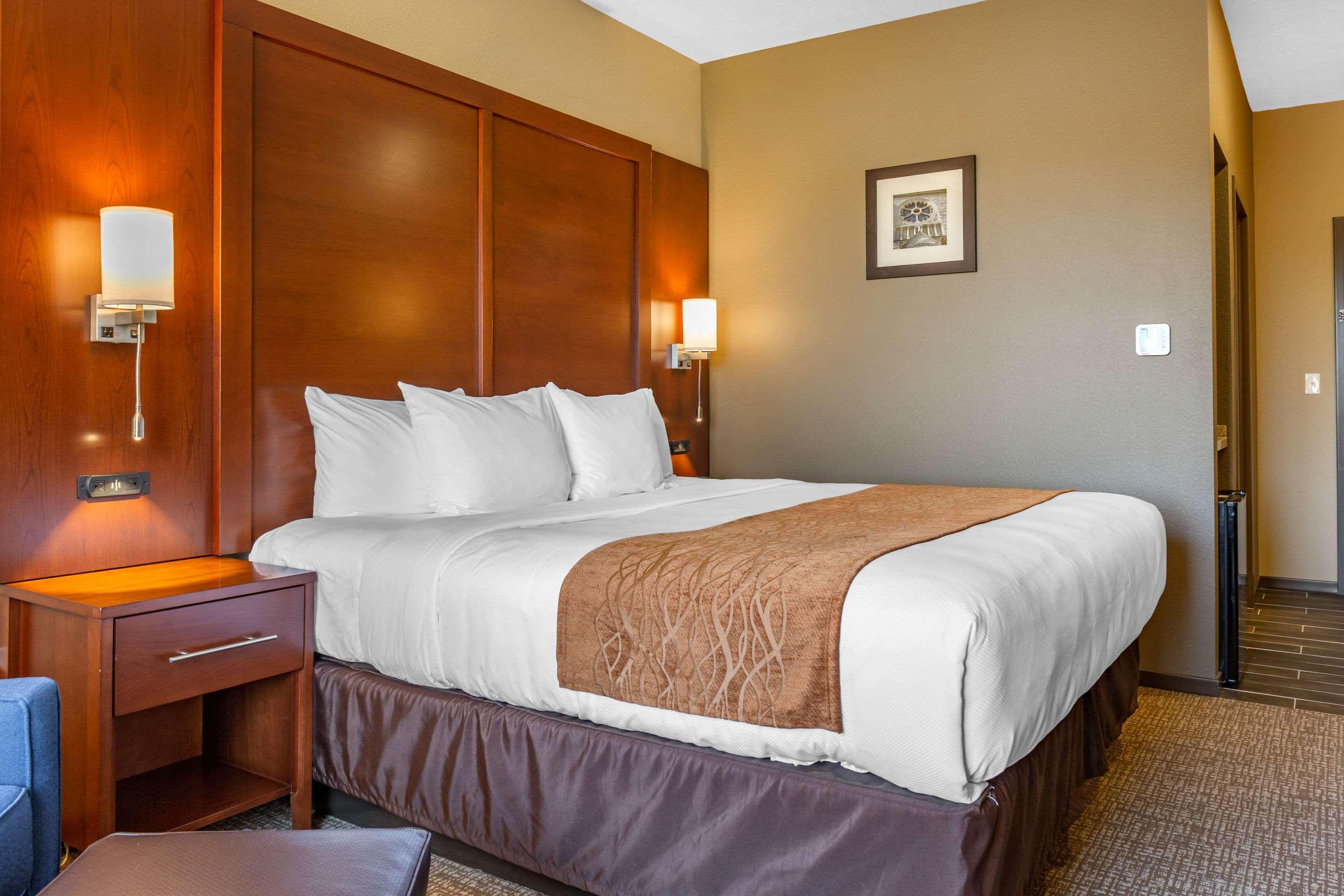 Comfort Inn & Suites Boise Airport Exterior foto
