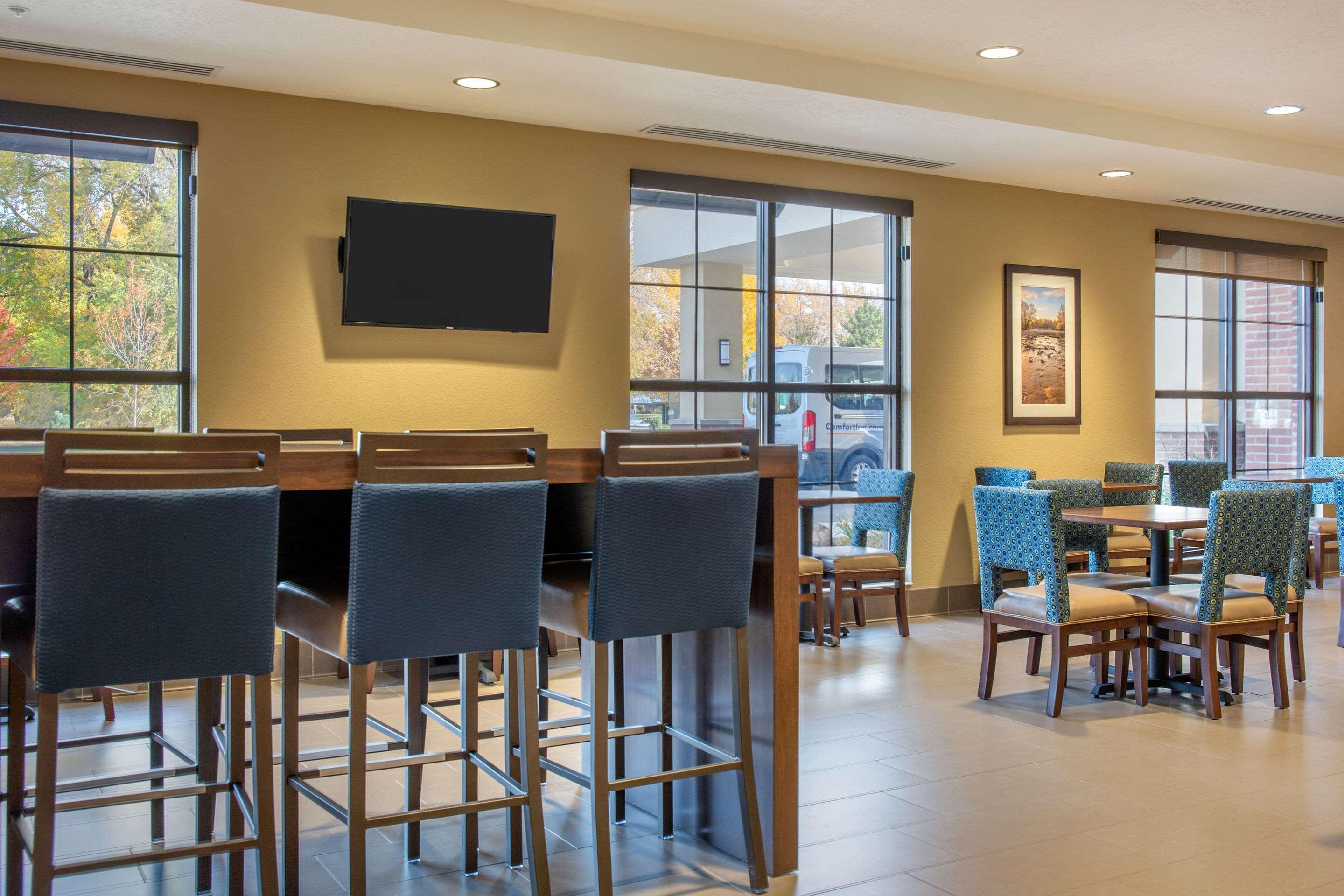 Comfort Inn & Suites Boise Airport Exterior foto