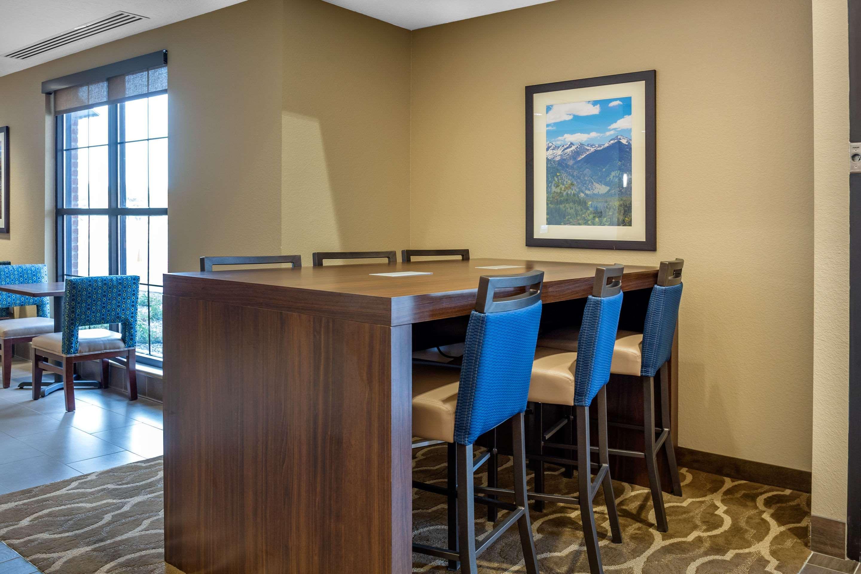 Comfort Inn & Suites Boise Airport Exterior foto